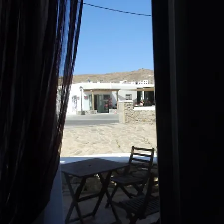 Mykonos Redocher
